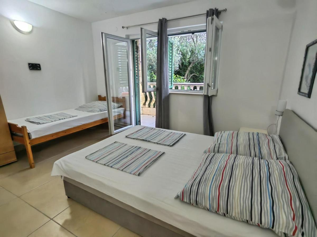 Apartments Vejo Korčula Extérieur photo